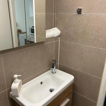Zurich Hotel Studio 3*